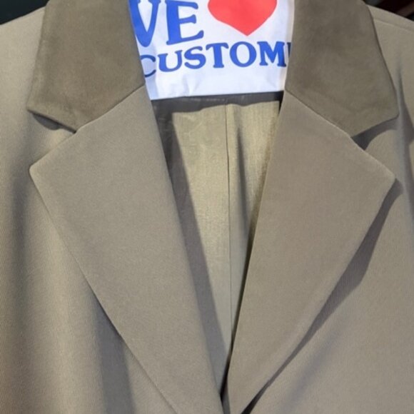 AMANDA SMITH 2-PIECE WOMAN'S BLAZER & SKIRT SET 16W - Picture 2 of 7